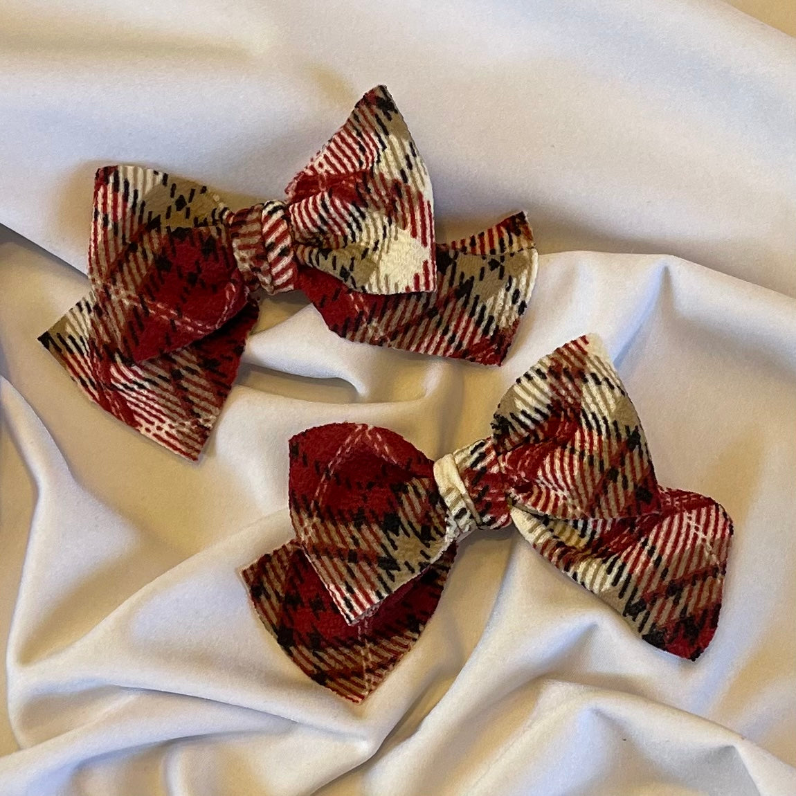 Christmas Plaid Bows