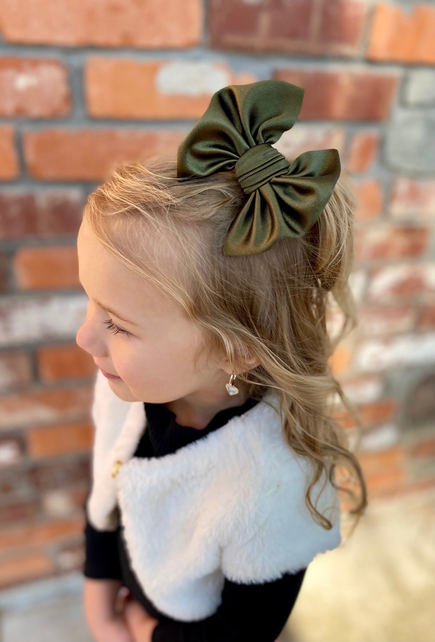 Emerald Satin Bows
