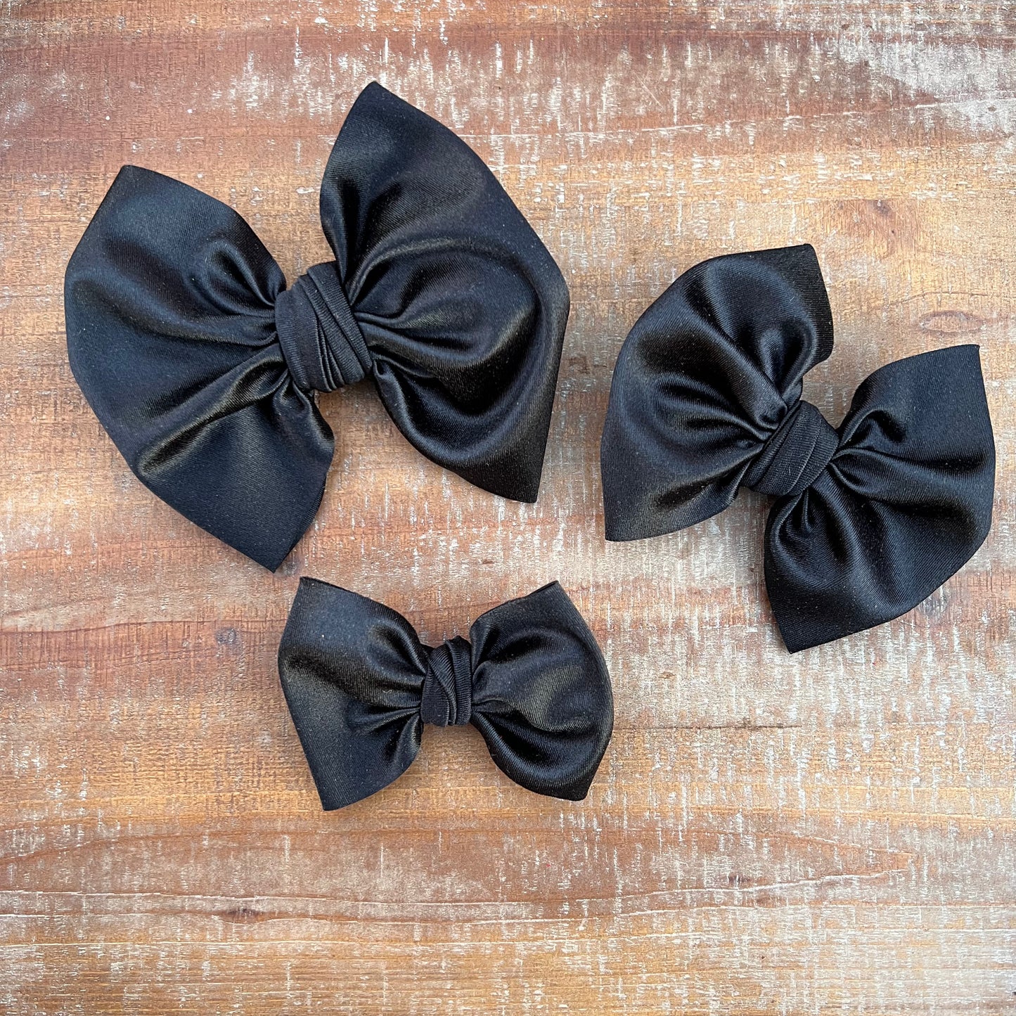 Onyx Satin Bows